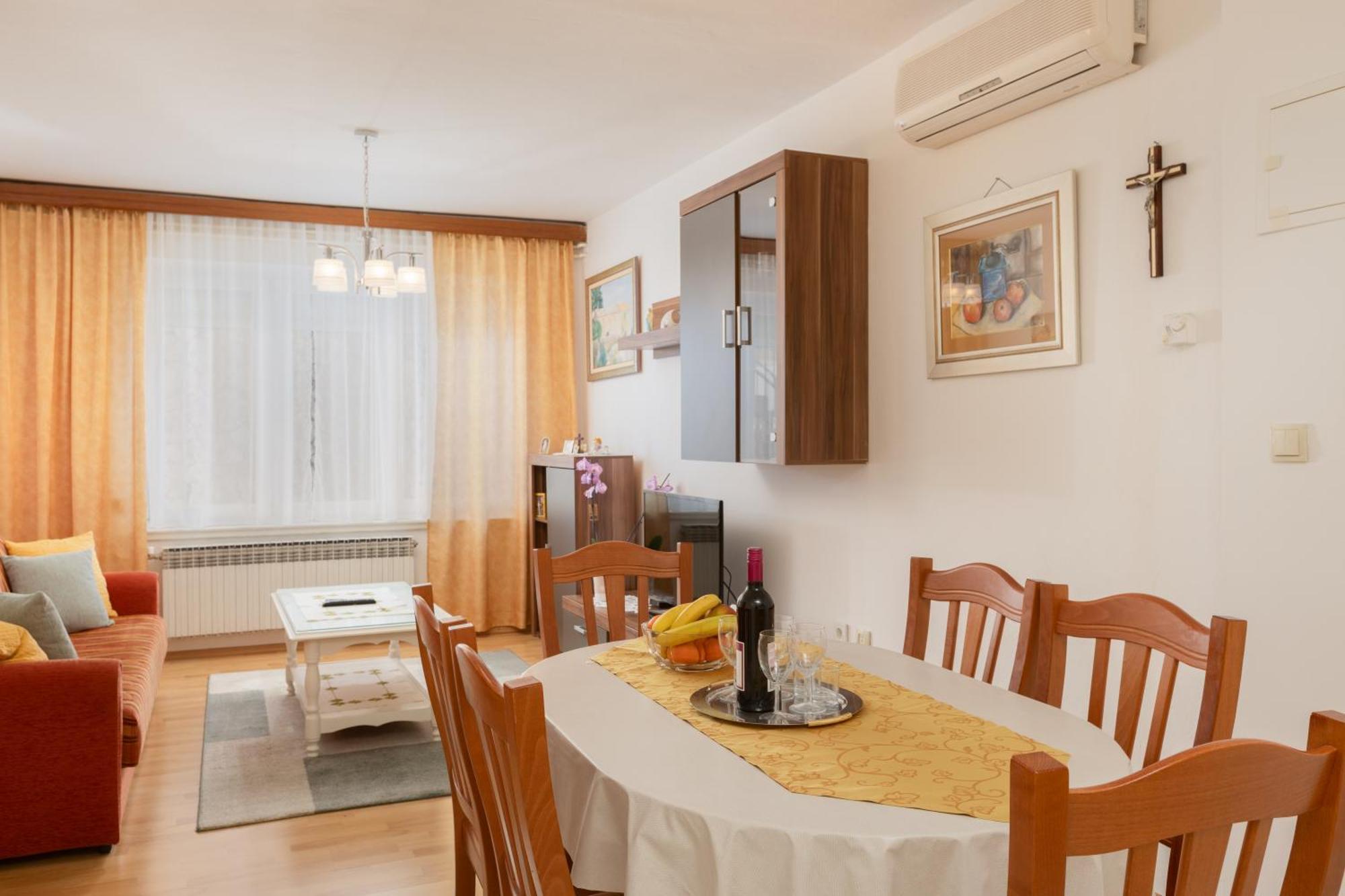 Brela Family Apartment ภายนอก รูปภาพ